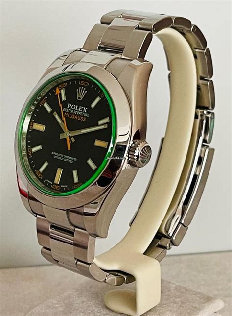 rolex milgauss vetro verde nuovo prezzo|Everything You Need To Know About Buying A Rolex Milgauss.